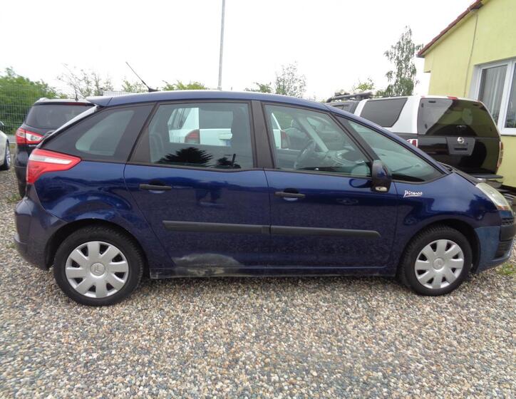 Citroën C4 Picasso 8