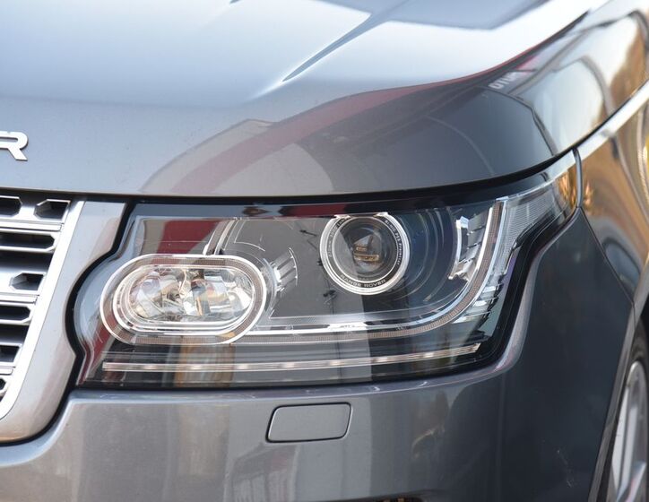 Land Rover Range Rover 4