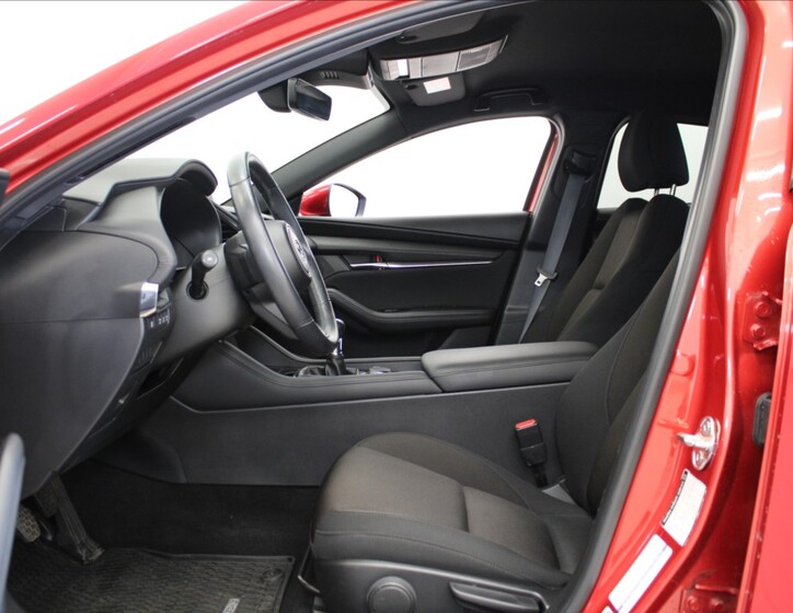 Mazda 3 6