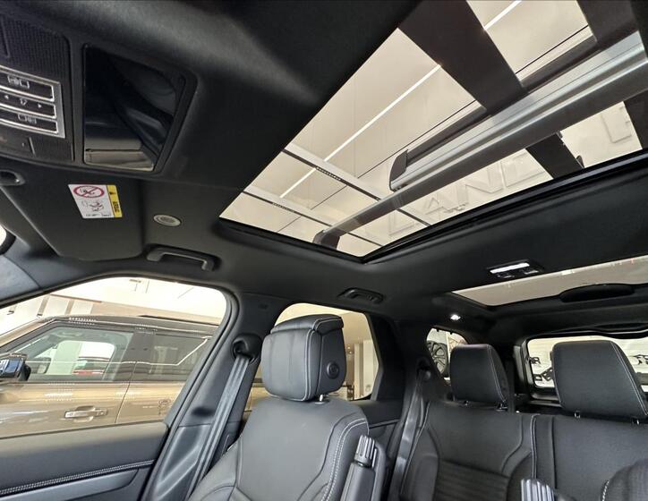 Land Rover Discovery 13