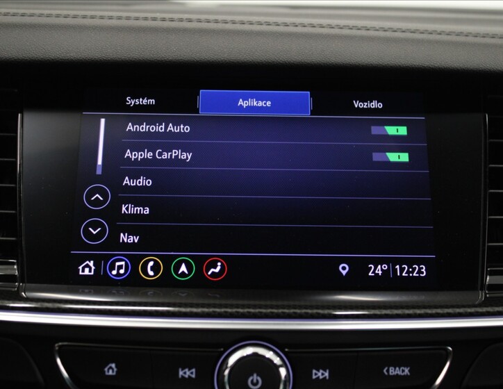 Opel Insignia 13