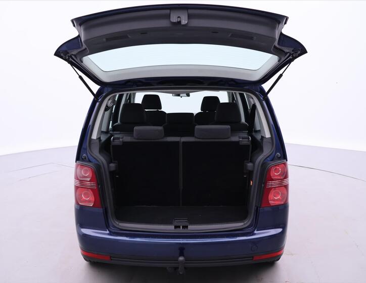 Volkswagen Touran 9