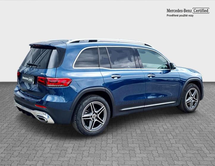 Mercedes-Benz GLB 5