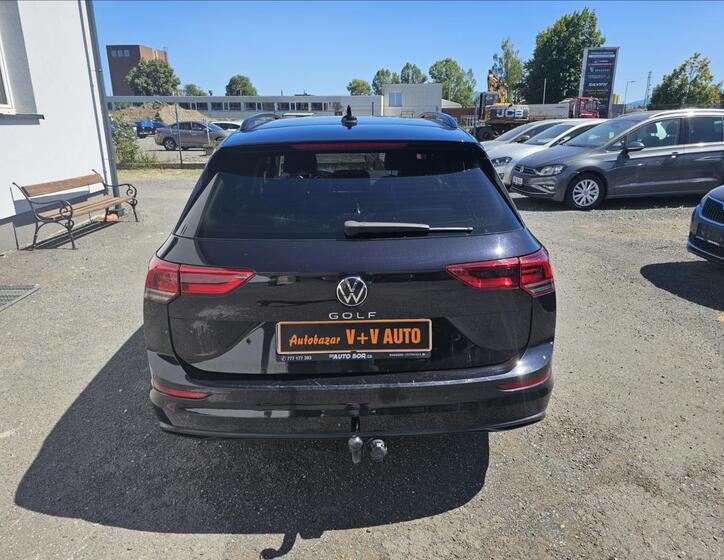 Volkswagen Golf 9
