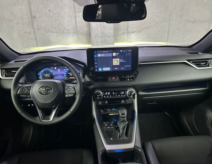 Toyota RAV4 17
