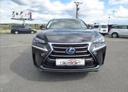Lexus NX 300h 8
