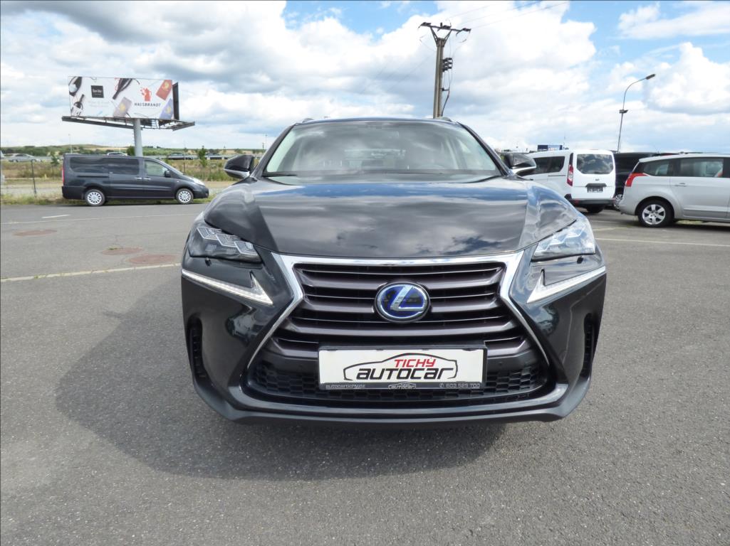 Lexus NX 300h