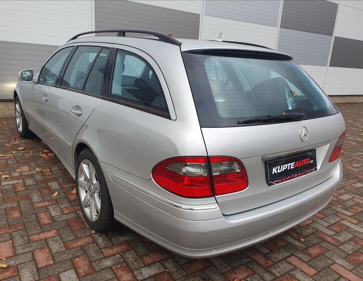 Mercedes-Benz Třídy E 4
