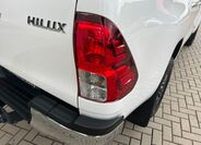 Toyota Hilux 11