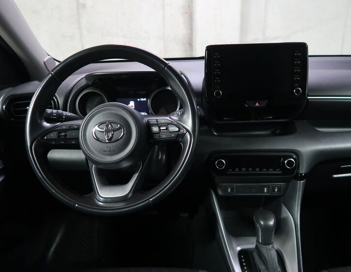 Toyota Yaris 15