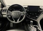 Toyota Camry 5