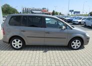 Volkswagen Touran 6