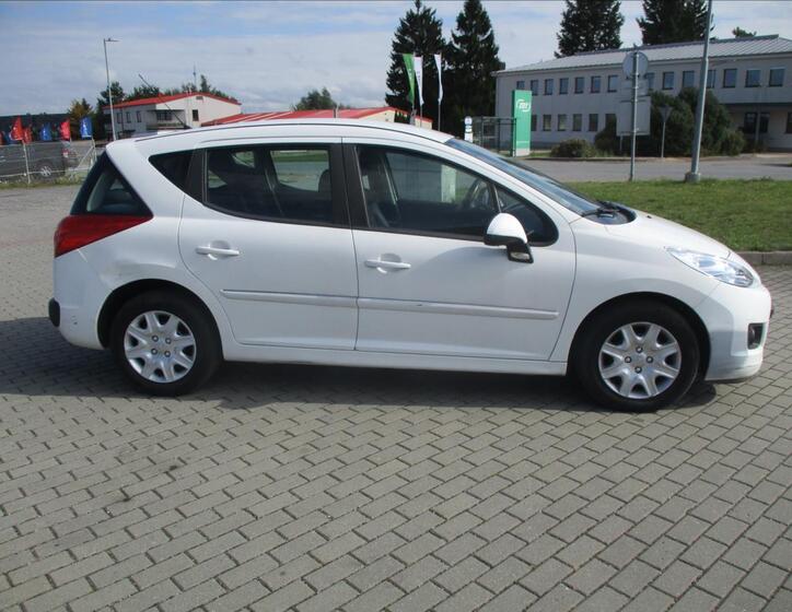 Peugeot 207 33
