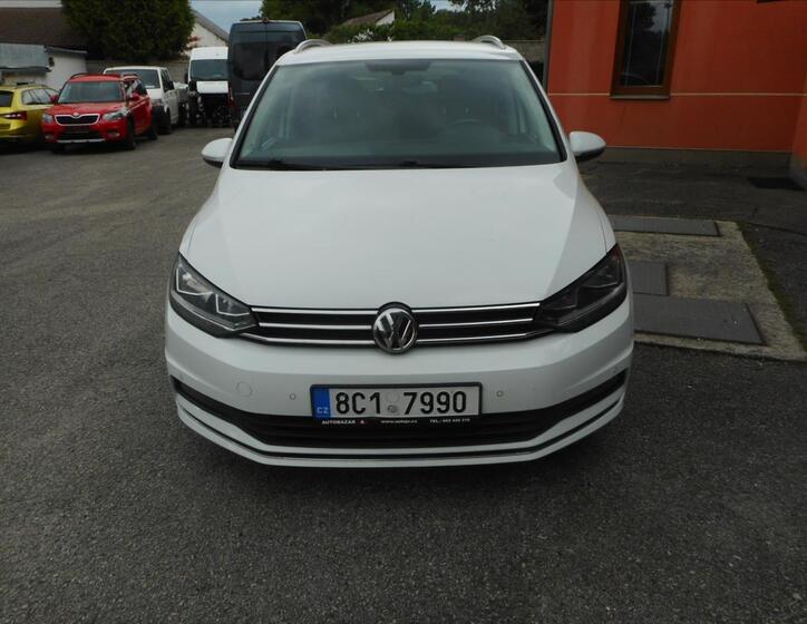 Volkswagen Touran 2