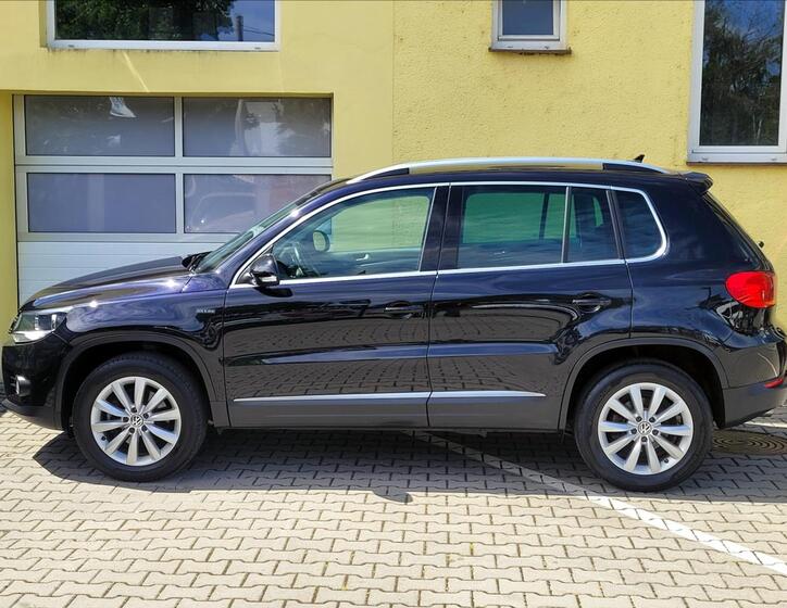 Volkswagen Tiguan 8