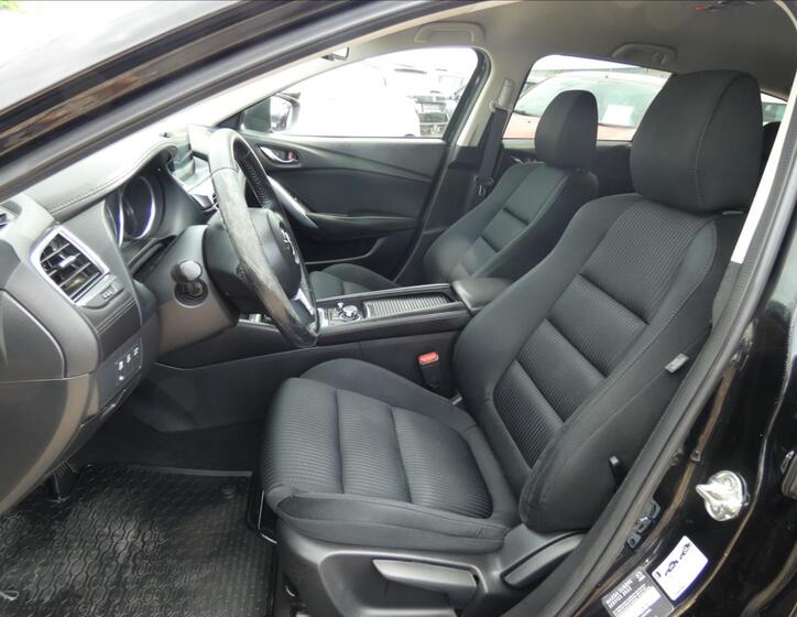 Mazda 6 8