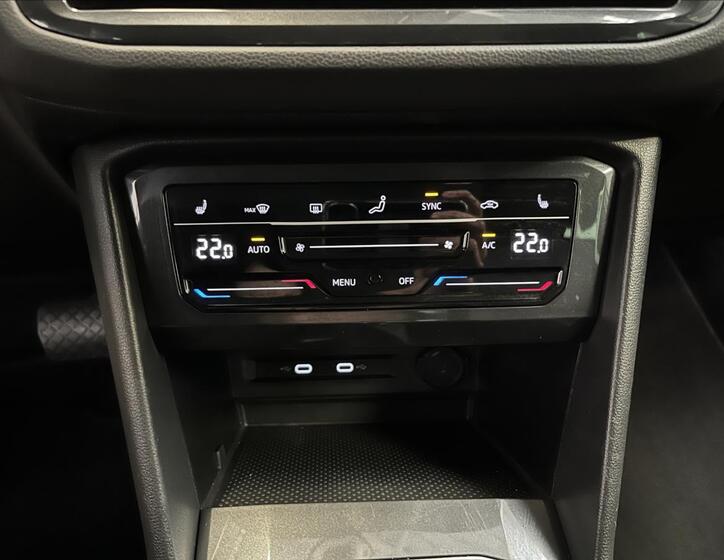 Volkswagen Tiguan 14