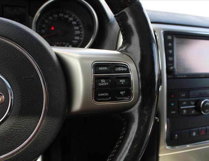 Jeep Grand Cherokee 17