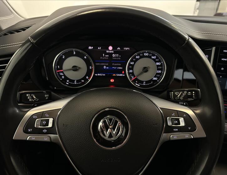 Volkswagen Touareg 15