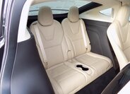 Tesla Model X 27
