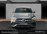 Mercedes-Benz GLA 8