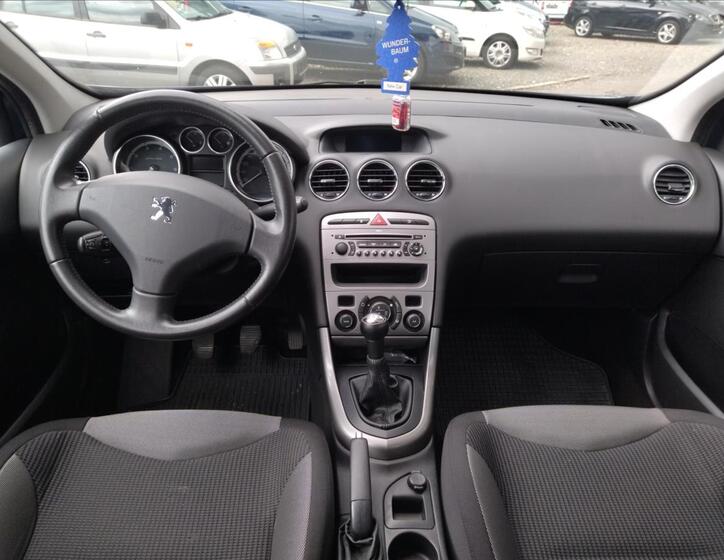 Peugeot 308 9