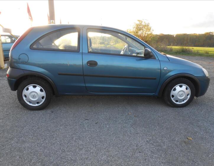 Opel Corsa 2