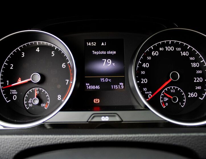 Volkswagen Golf 12