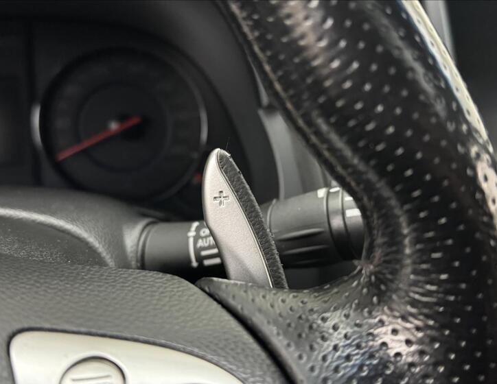 Infiniti FX30 14