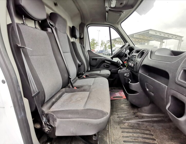 Renault Master 7
