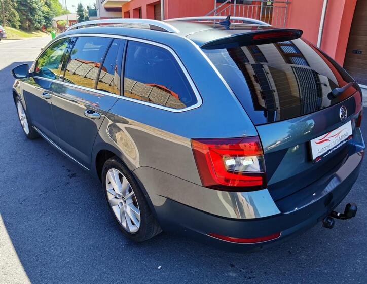 Škoda Octavia 11