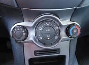 Ford Fiesta 19