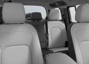 Land Rover Defender 7