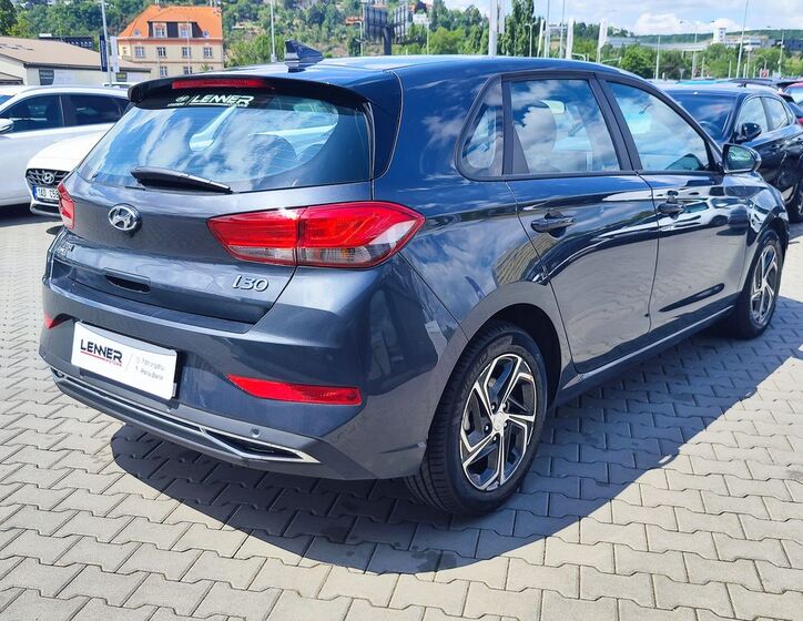 Hyundai i30 5