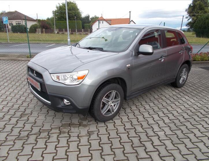 Mitsubishi ASX 3