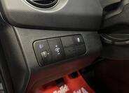 Hyundai i10 15