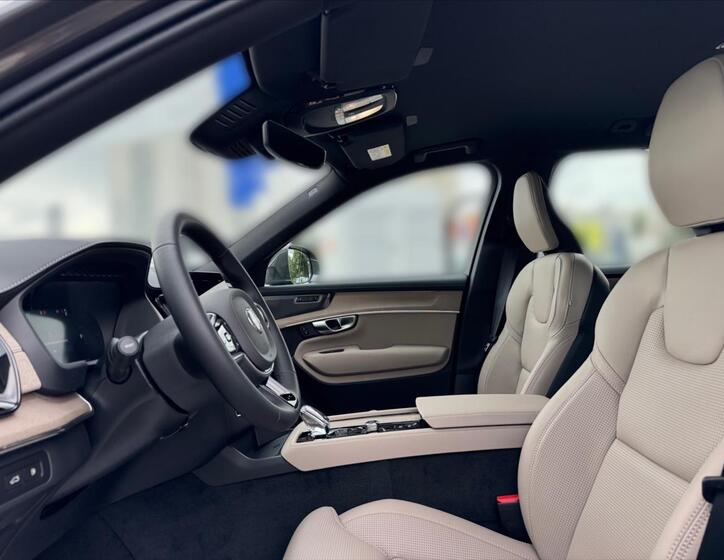 Volvo XC90 7