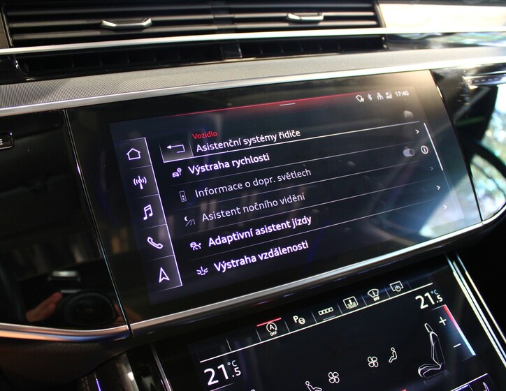Audi A8 19