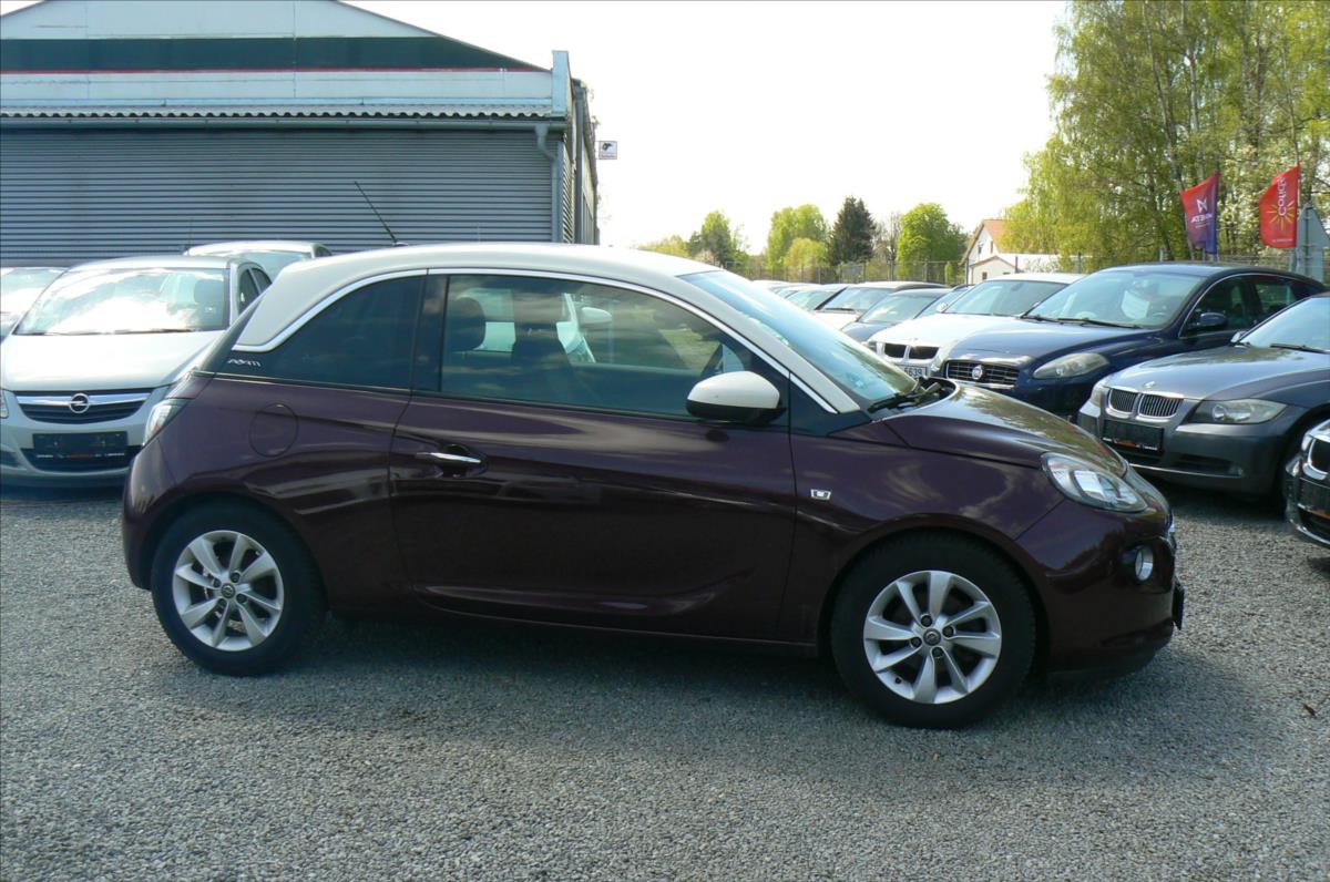 Opel Adam