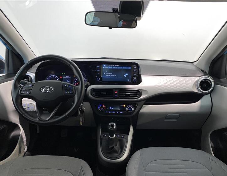 Hyundai i10 9