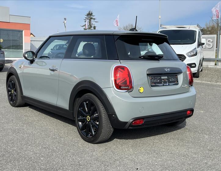 Mini Cooper 8