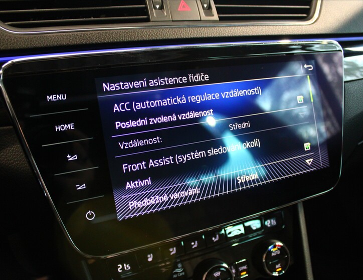 Škoda Superb 24