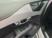 Volvo XC90 10