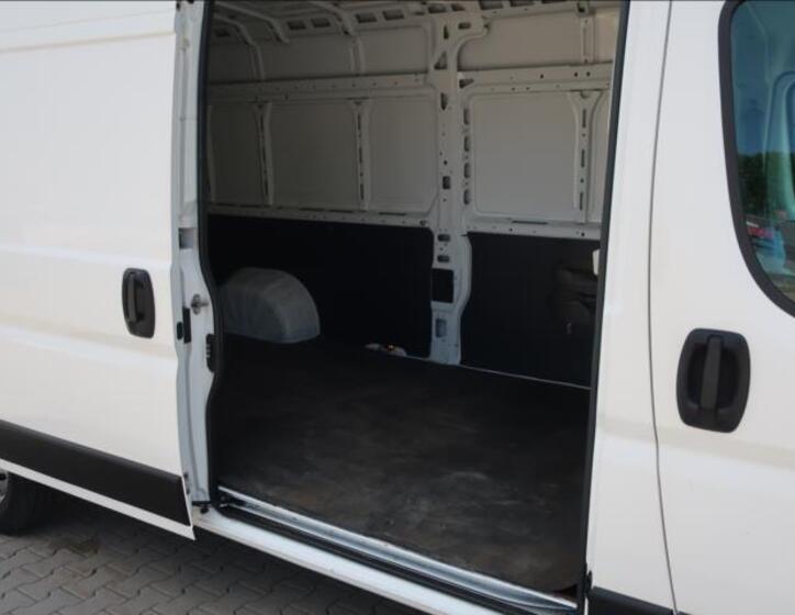 Peugeot Boxer 21