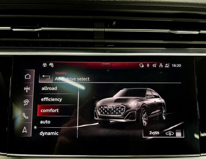 Audi Q8 22