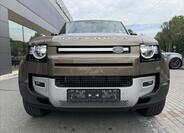 Land Rover Defender 4