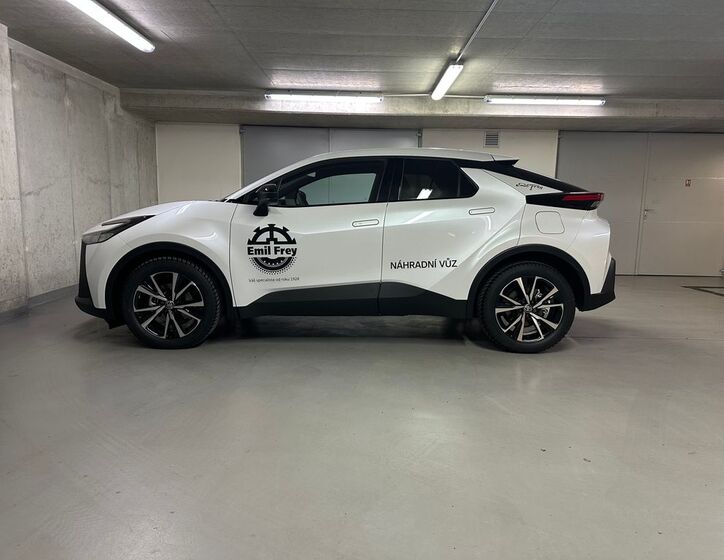 Toyota C-HR 8