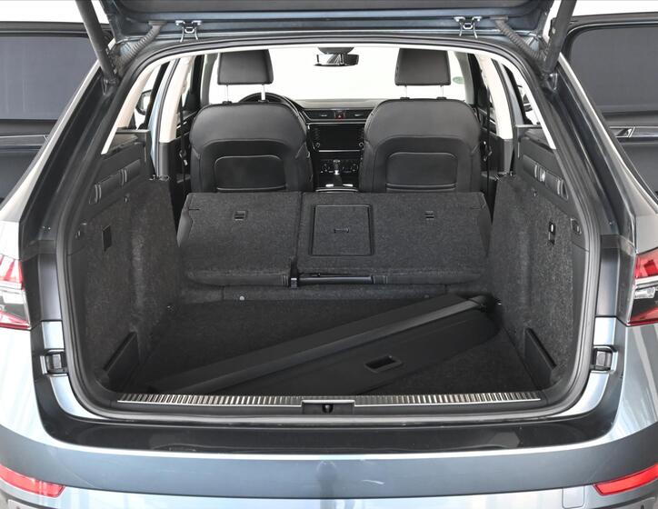 Škoda Superb 7