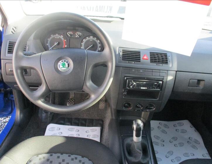 Škoda Fabia 15