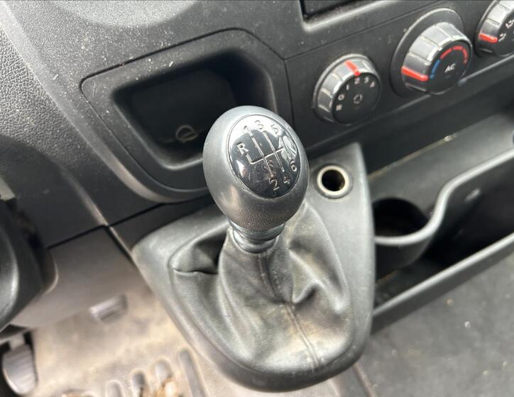 Renault Master 21